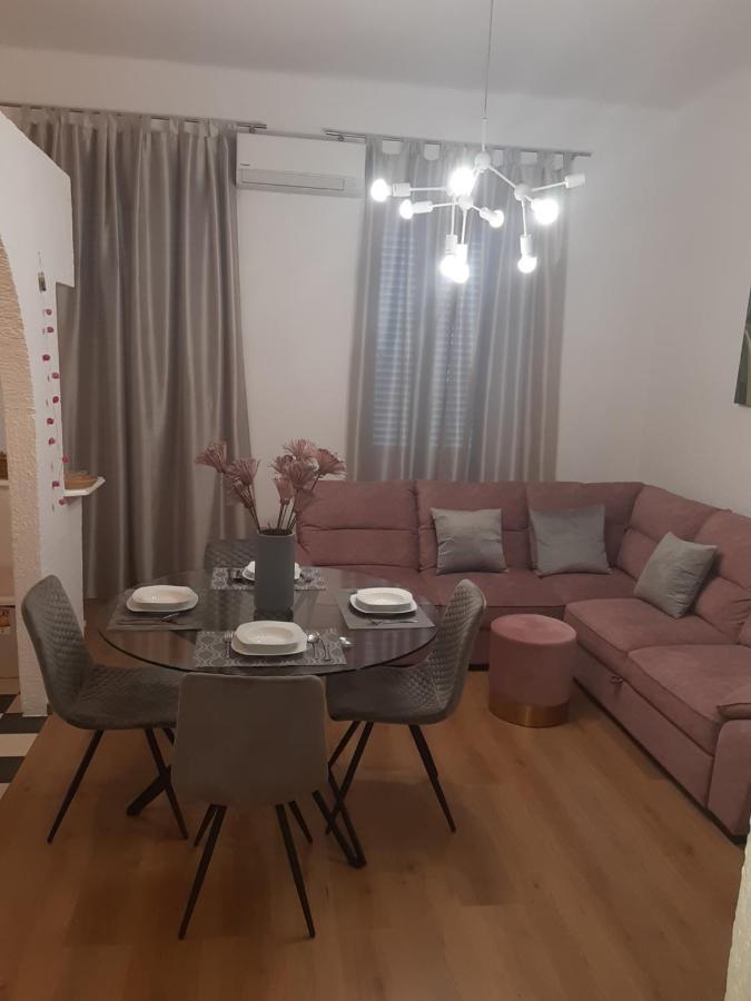 Apartman Vale Leilighet Rijeka Eksteriør bilde